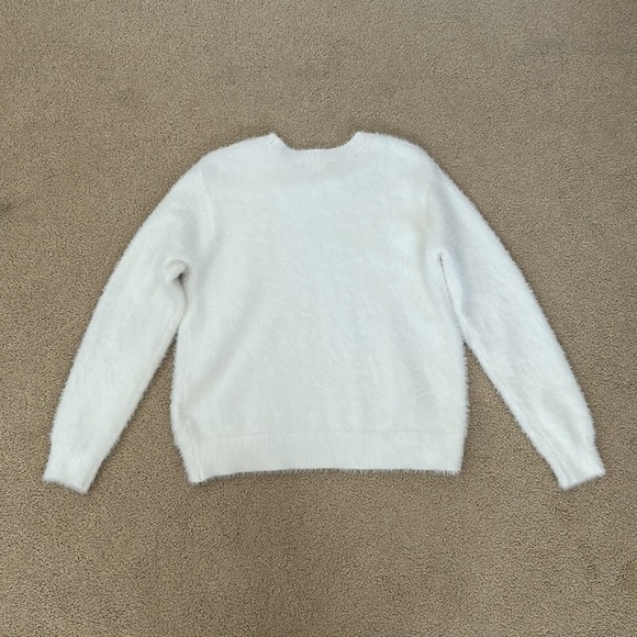 H&M Soft Fluffy Crewneck Sweater White Sz XS - Picture 4 of 4